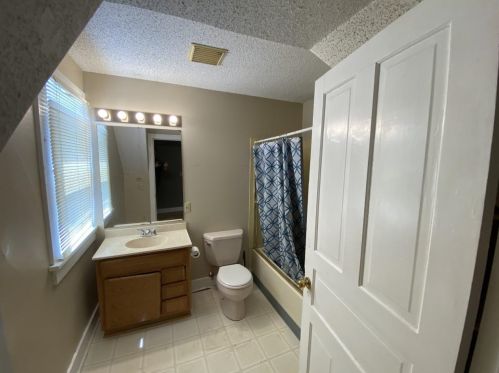 318 6th St, Waterford MN  55057-2554 exterior