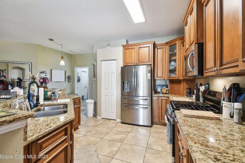 4848 Erin Ln, Melbourne FL  32940-7154 exterior