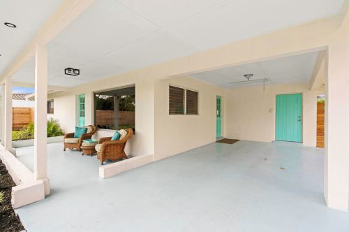918 3rd Ave, Delray Beach, FL 33444-4024