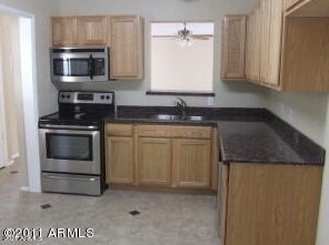 5740 13th Pl, Phoenix AZ  85014-2334 exterior