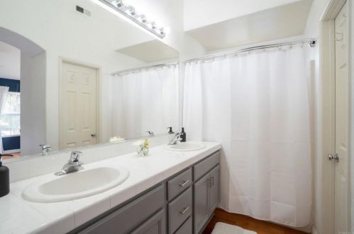 763 Caminito Valiente, Chula Vista CA  91911-6971 exterior