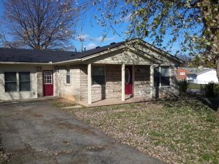 2323 Nancy Ln, Lexington, KY 40505-1905