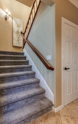 130 American Riv Cyn Dr, Folsom CA  95630-7145 exterior