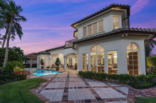 271 Royal Palm Way, Boca Raton FL 33432-7946 exterior