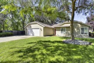 5695 Stone Rd, Loomis, CA 95650-9216