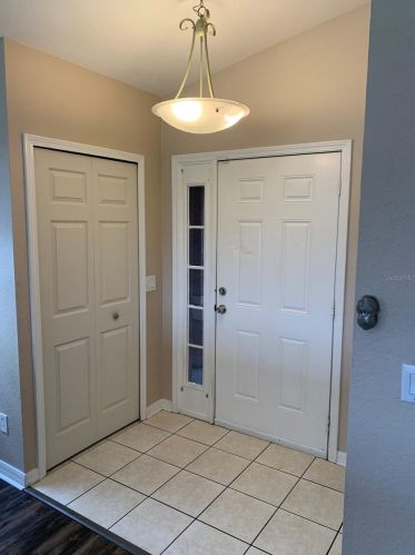 11215 Cocoa Beach Dr, Riverview FL  33569-2949 exterior