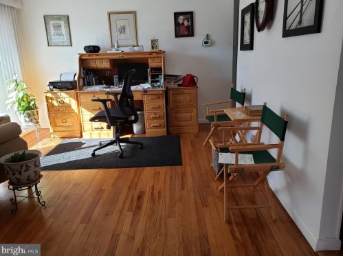 36 Essex Rd, Camp Hill, PA 17011-6626