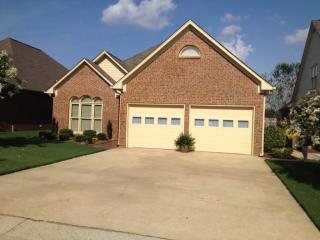 5405 Heritage Ln, Birmingham, AL 35210-4741