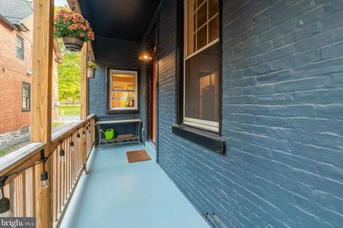 721 Orange St, Lancaster PA  17602-3118 exterior