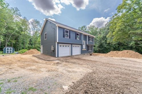 118 Branch Hill Rd, Norwich, CT 06365-8604