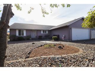 2258 Eagle Loop, Sutherlin, OR 97479-9069