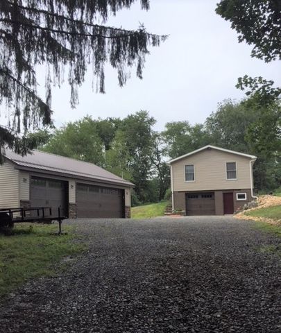 45 28th Division Hwy, Carlton, PA 16311-1507