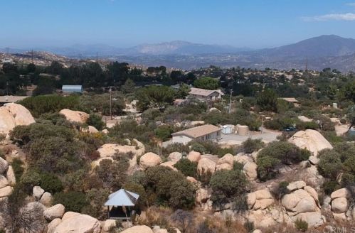 3403 Sky Rdg, Alpine, CA 91901-4412