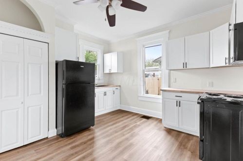 2132 Hoge Ave, Zanesville OH  43701-2130 exterior