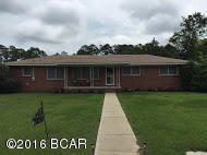 16705 Mimosa St, Blountstown, FL 32424-1942
