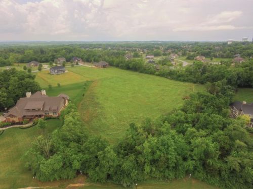 8090 Country Brook Ct, Springboro, OH 45066-8473