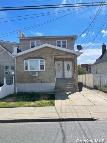 19714 120th Ave, Jamaica, NY 11412-3700