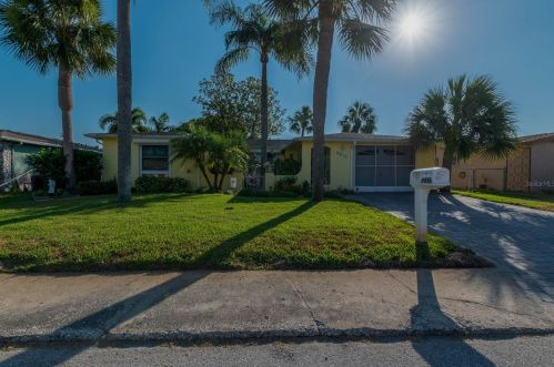 9616 Lakeside Ln, Port Richey, FL 34668-4149