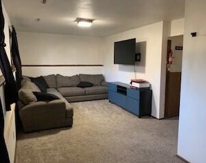 1310 Glen Ct, West Bend WI  53090-1718 exterior