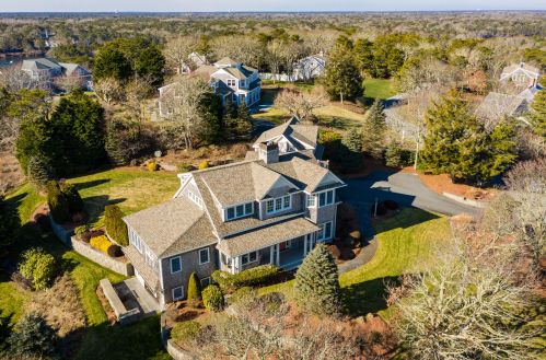 230 Skyline Dr, Chatham MA  02633-1720 exterior