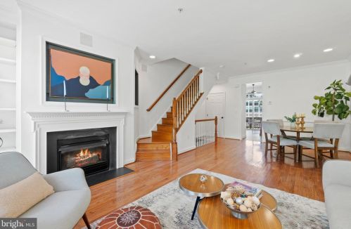 813 Capitol Square Pl, Washington, DC 20024-2443