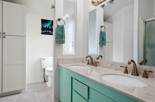 33278 Hidden Holw Dr, Wildomar CA exterior