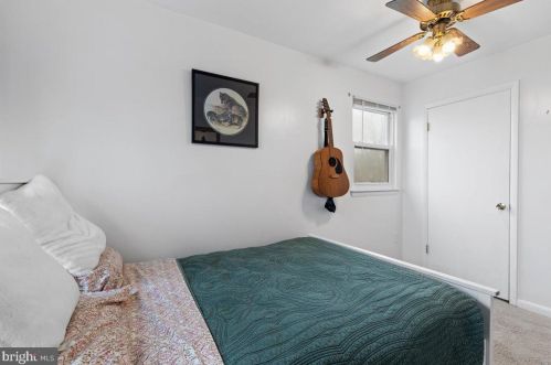 5593 Neddleton Ave, Woodbridge VA  22193-4156 exterior