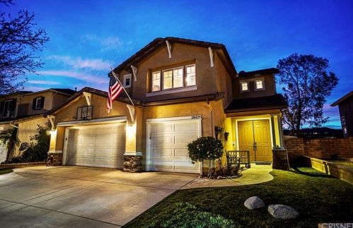28429 Calex Dr, Santa Clarita, CA 91354-1500