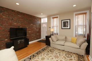 734 24th St, Philadelphia, PA 19130-2536