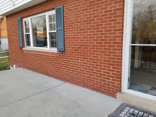 16 Airview Dr, Florence, KY 41042-9602