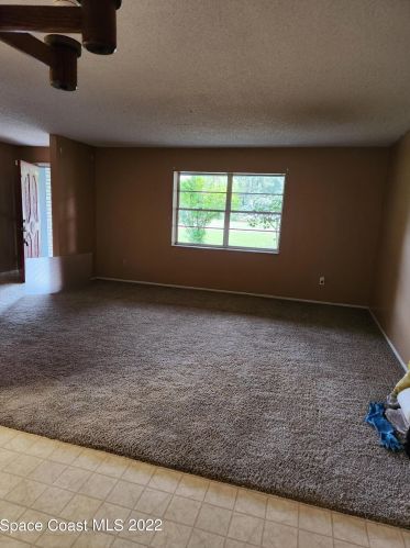 2520 Pine Ave, Mims FL  32754-2200 exterior