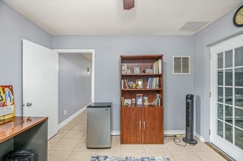 3460 Snowy Egret Ct, Palm Harbor FL  34683-2231 exterior