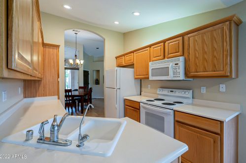 19430 85 Dr, Peoria AZ  85383-3624 exterior