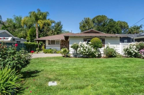 25057 Everett Dr, Santa Clarita, CA 91321-3466