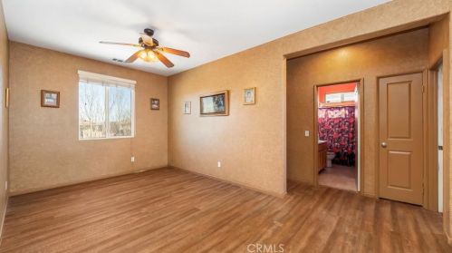14561 Hummingbird Rd, Victorville CA  92394-7574 exterior