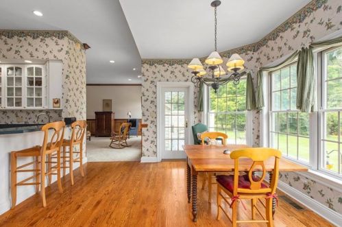 49 Blueberry Ln, Grove City PA  16127-4675 exterior