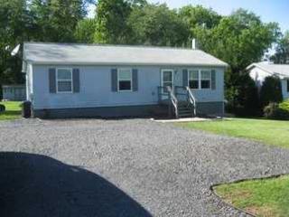 1147 Running Deer Dr, Brommerstown, PA 17922-9232