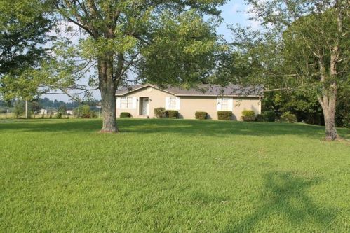 7400 Harmony Grove Rd, Crofton, KY 42217-7323
