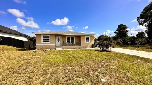 5304 6th St, Lehigh Acres, FL 33971-1000