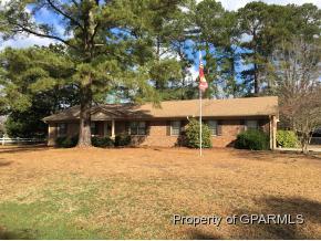633 Village Dr, Grifton, NC 28530-7012