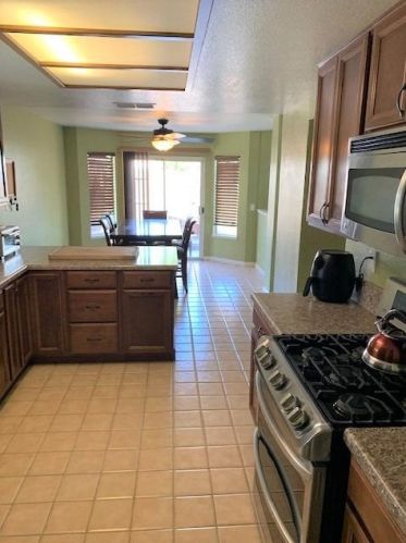 1025 Fallon Place Ct, Rio Linda CA  95673-2427 exterior