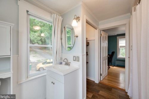 2149 Old Lancaster Pike, Swartzville PA  17569-9139 exterior