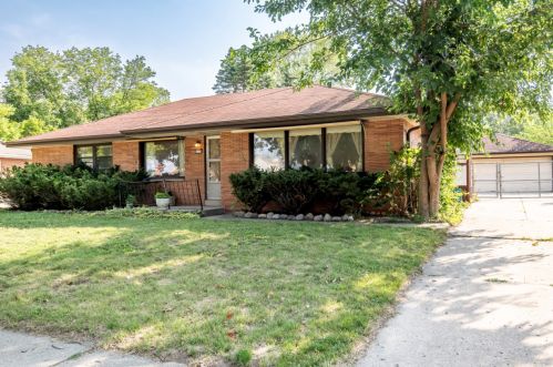 4124 89, Milwaukee WI 53228-2210 exterior