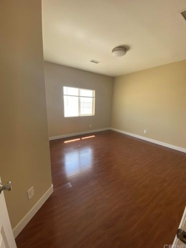 44525 45th St, Lancaster CA  93536-7628 exterior