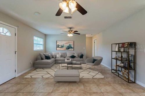 3255 Kelvington Dr, Orlando, FL 32810-4313