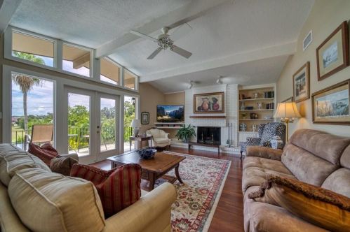 936 Wedgewood Ln, Lakeland FL  33813-1763 exterior