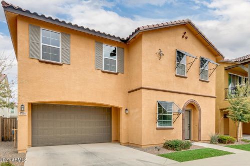 4346 Pony Ln, Gilbert, AZ 85295