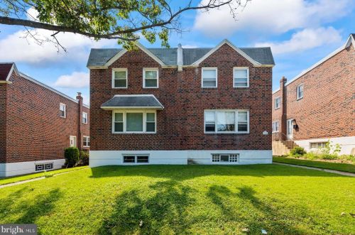 6816 Henry Ave, Philadelphia, PA 19128-1522