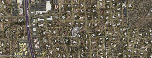 6882 Casas Adobes Dr, Tucson AZ  85704-6126 exterior