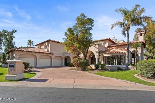 1523 Treasure Cove Dr, Gilbert, AZ 85234-2653